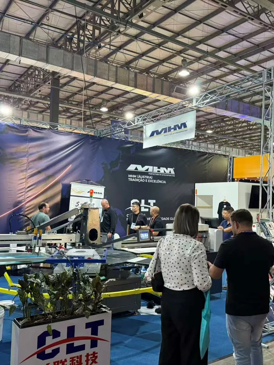 Live demo line precision equipment at CLT Cairo exhibition space